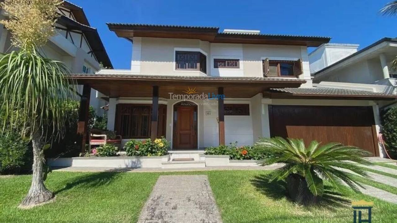 House for vacation rental in Florianopolis (Jurerê Internacional)