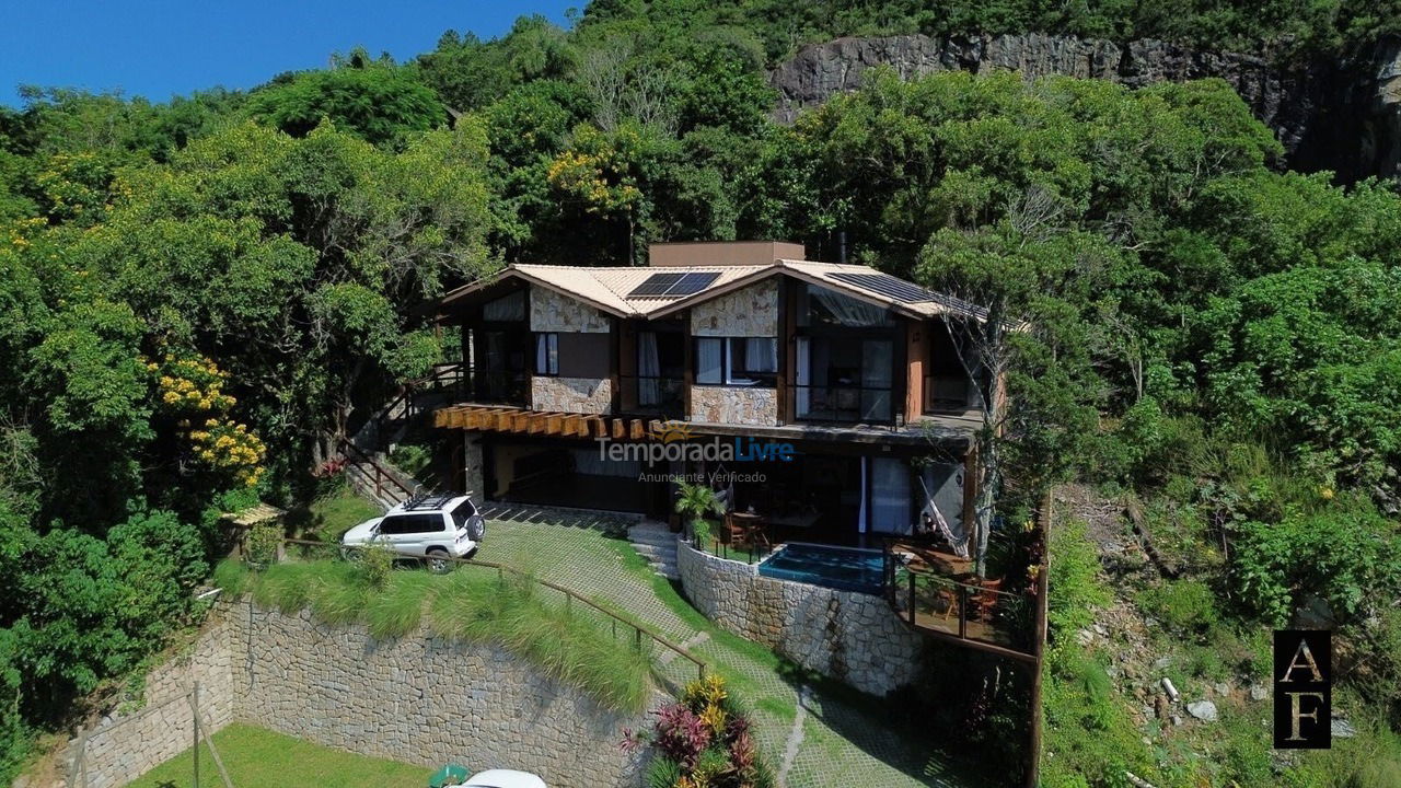 Casa para alquiler de vacaciones em Garopaba (Centro)