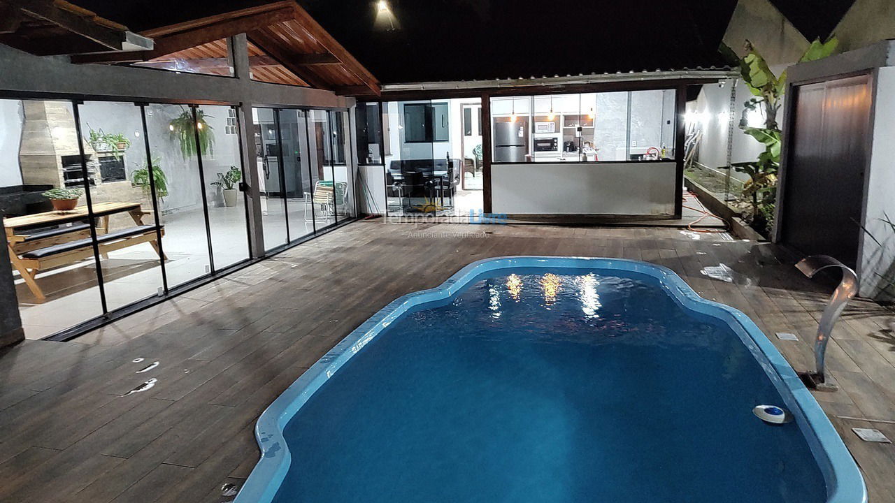 House for vacation rental in Navegantes (Meia Praia)