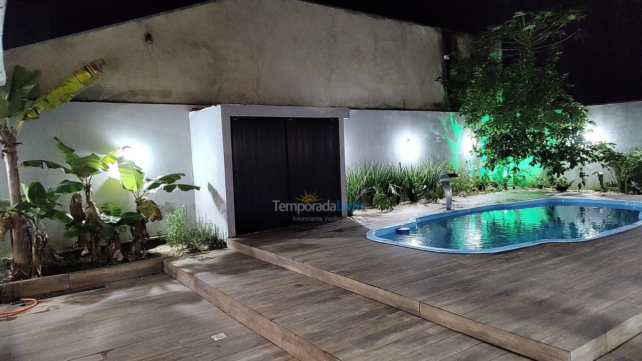 Casa para alquiler de vacaciones em Navegantes (Meia Praia)