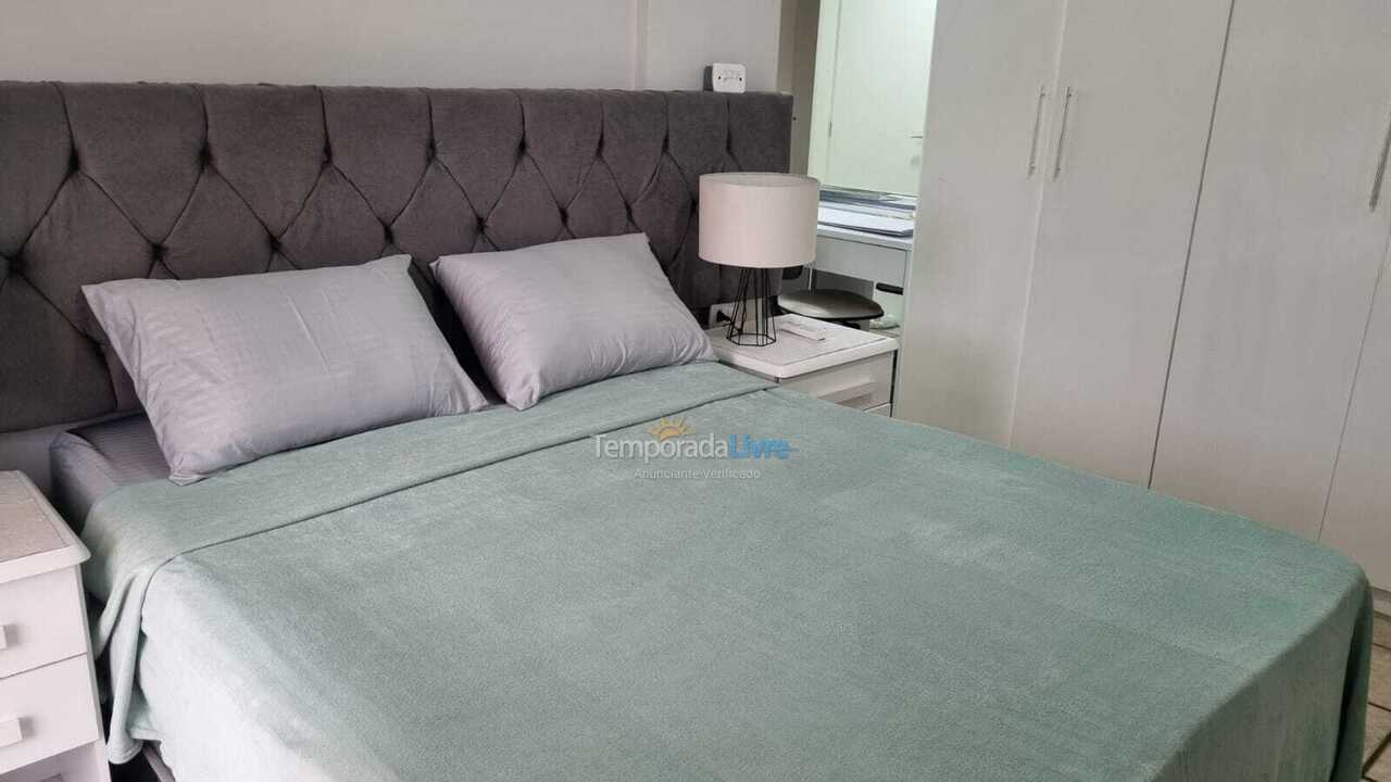 Apartment for vacation rental in Guarujá (Enseada)