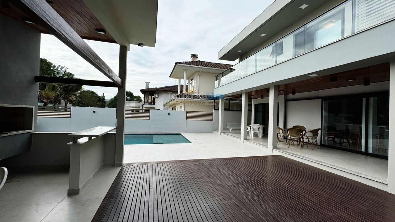 Casa para alquiler de vacaciones em Florianopolis (Jurerê Internacional)