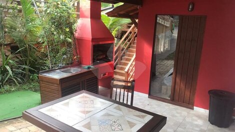 House for 12 people with 4 bedrooms in Ibiraquera / Imbituba