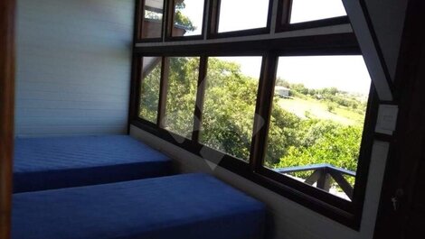 House for 15 people with 4 bedrooms in Ibiraquera / Imbituba