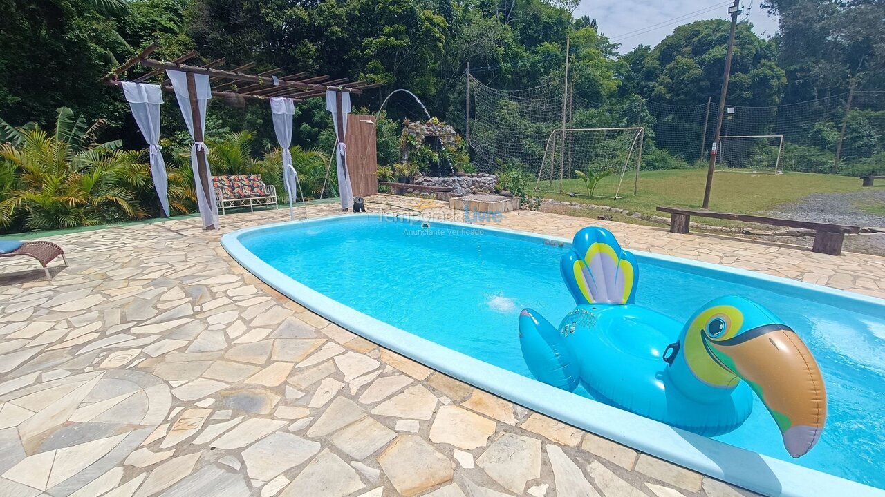 Casa para aluguel de temporada em São Lourenço da Serra (Paiol do Meio)