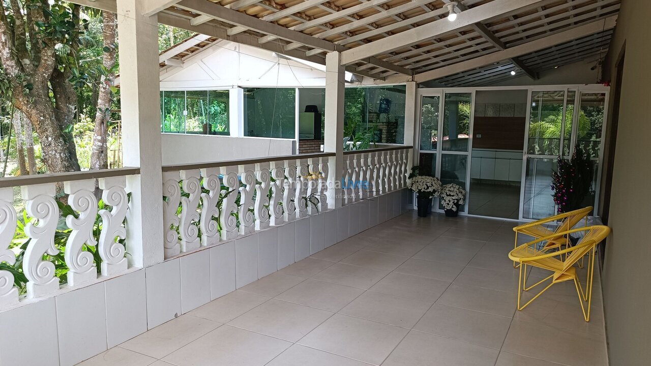 House for vacation rental in São Lourenço da Serra (Triângulo Azul)