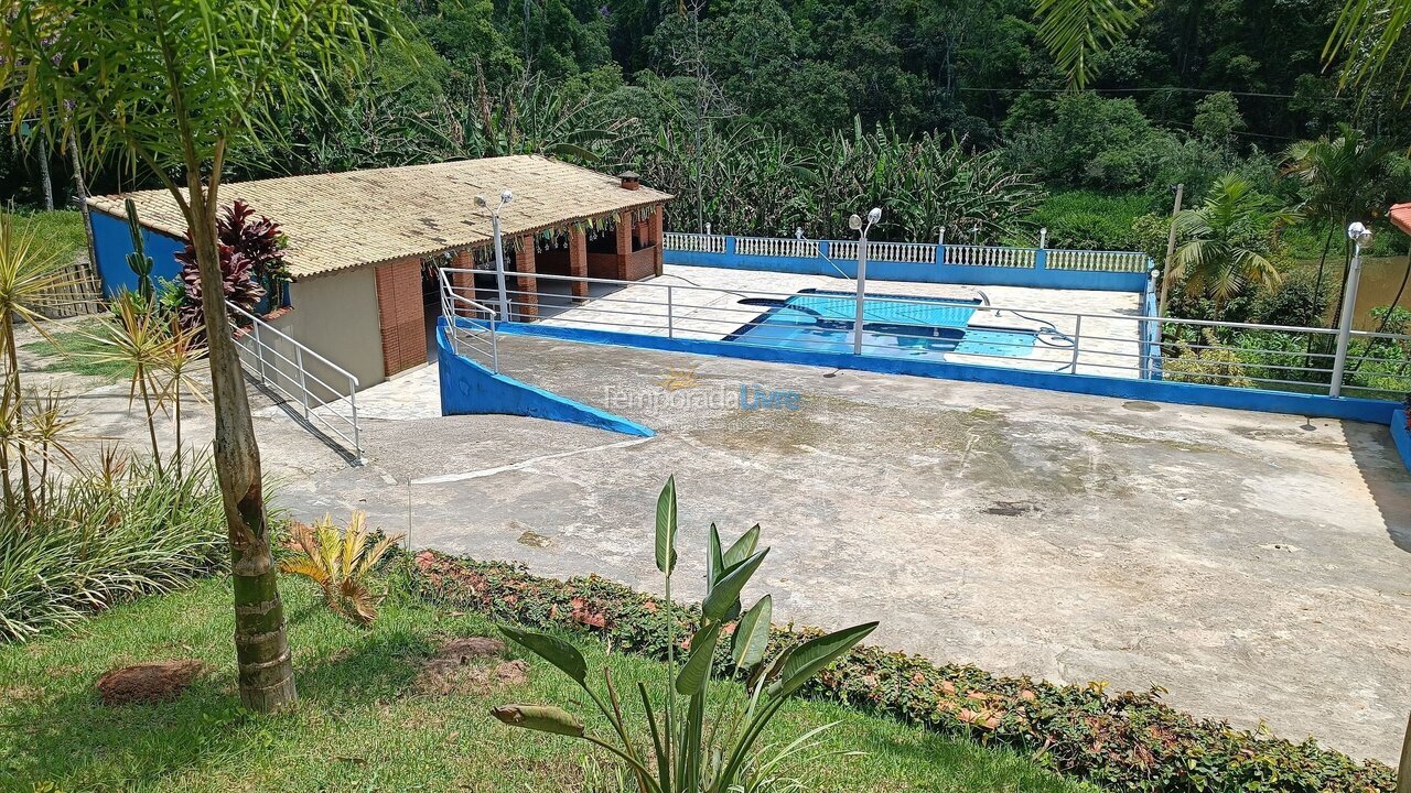 House for vacation rental in São Lourenço da Serra (Triângulo Azul)