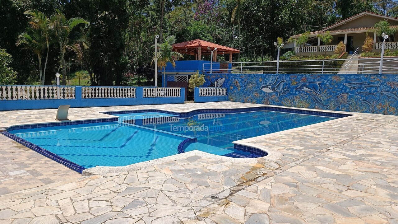 Casa para aluguel de temporada em São Lourenço da Serra (Triângulo Azul)