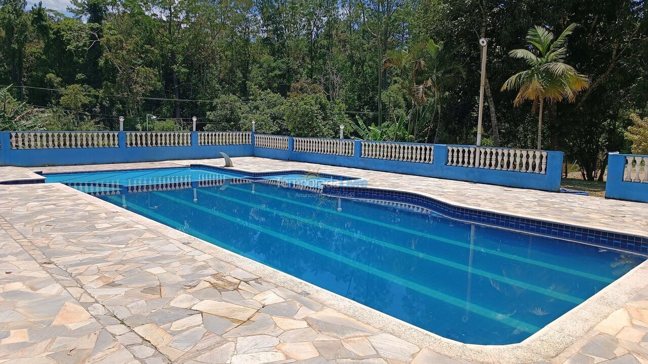 Casa para alquiler de vacaciones em São Lourenço da Serra (Triângulo Azul)