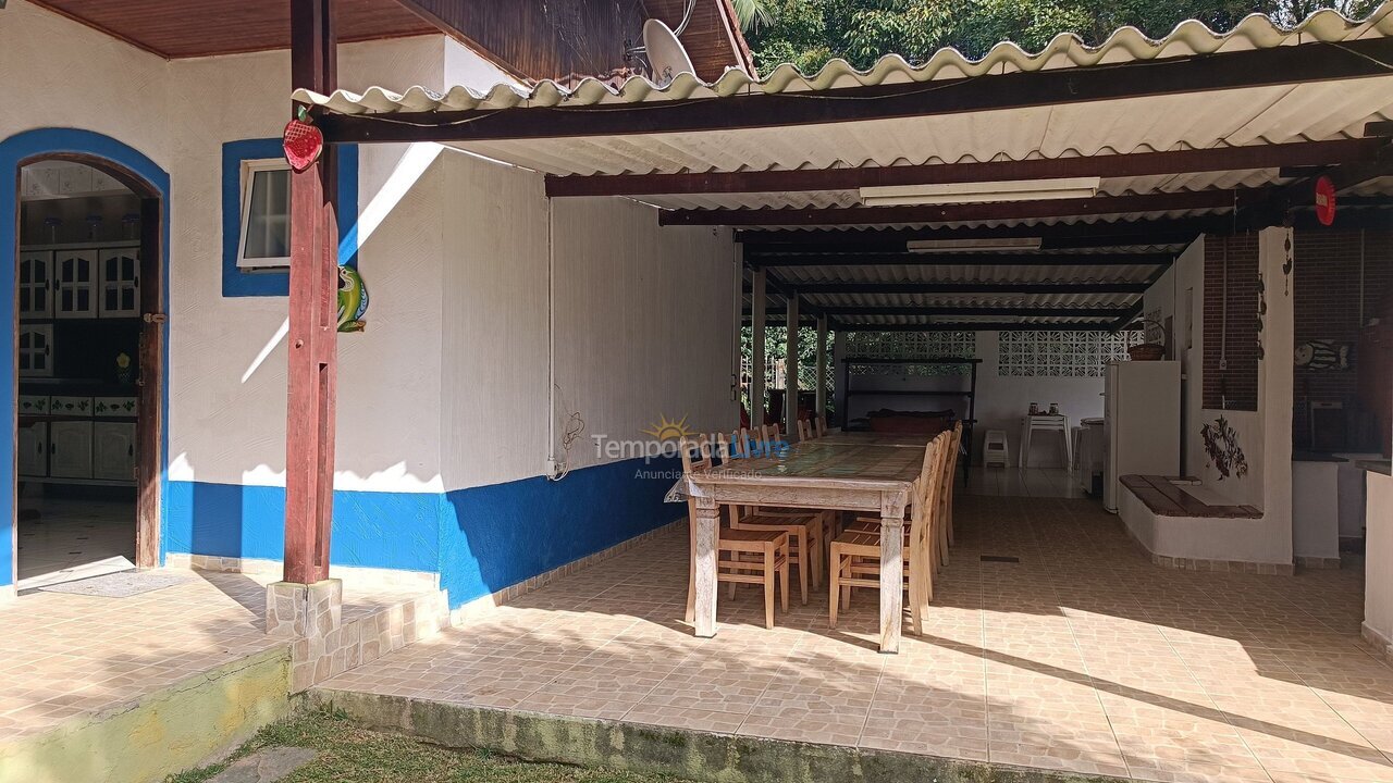 Casa para aluguel de temporada em Juquitiba (Jacuba)