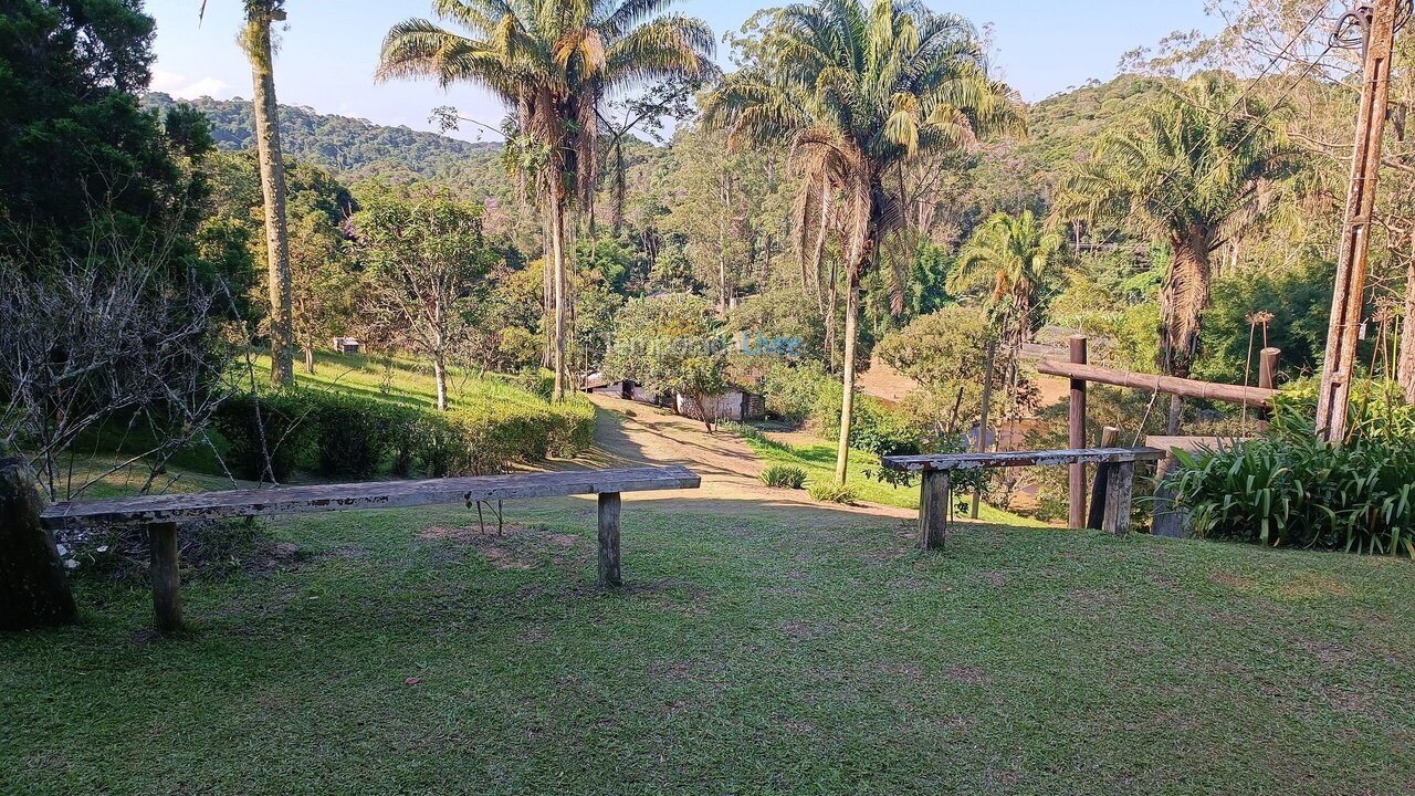 Casa para aluguel de temporada em Juquitiba (Jacuba)