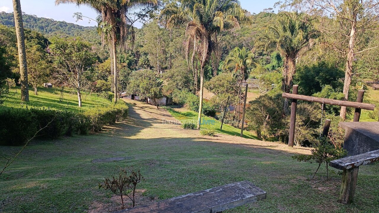 Casa para aluguel de temporada em Juquitiba (Jacuba)