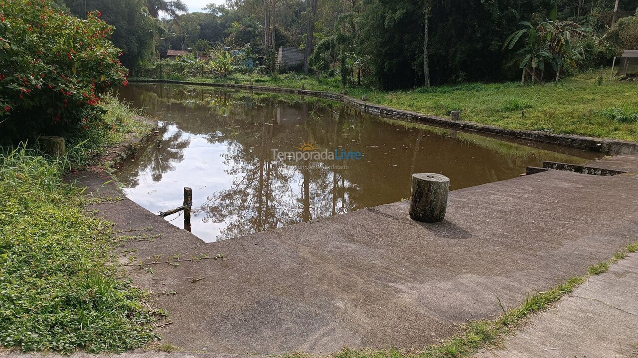 Casa para aluguel de temporada em Juquitiba (Jacuba)