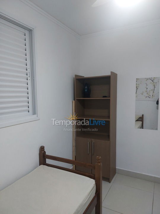 Apartment for vacation rental in Ubatuba (Praia das Toninhas)