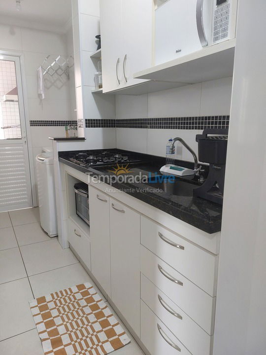 Apartment for vacation rental in Ubatuba (Praia das Toninhas)