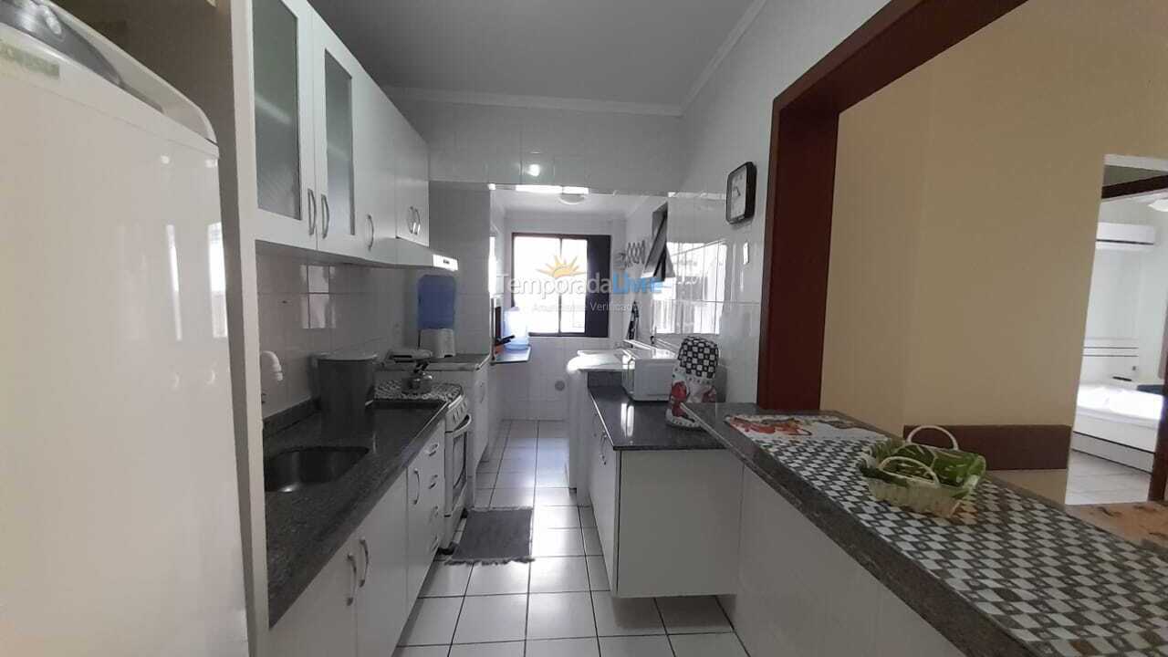 Apartamento para alquiler de vacaciones em Itapema (Meia Praia)