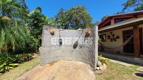 Casa para alquiler de vacaciones en Praia do Félix, Ubatuba