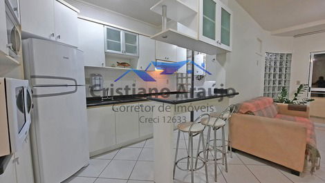 3 bedroom apartment 50 meters from the beach.