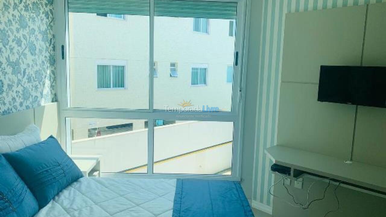 Apartment for vacation rental in Bombinhas (Praia de Bombas)