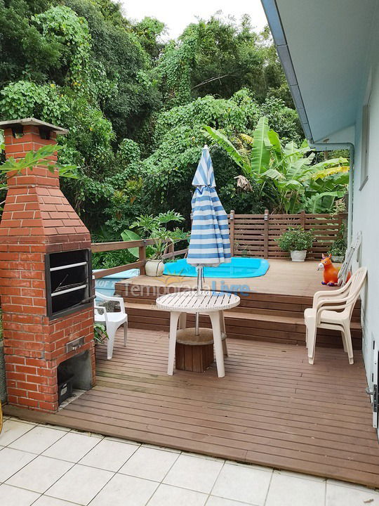 Casa para aluguel de temporada em Bombinhas (Praia da Conceição)