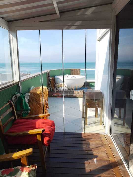 Apartment for vacation rental in Bombinhas (Praia de Quatro Ilhas)