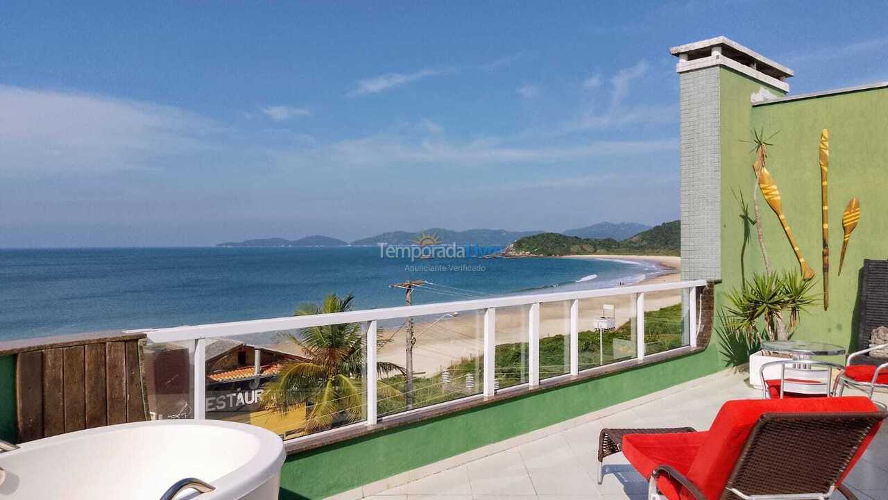 Apartment for vacation rental in Bombinhas (Praia de Quatro Ilhas)