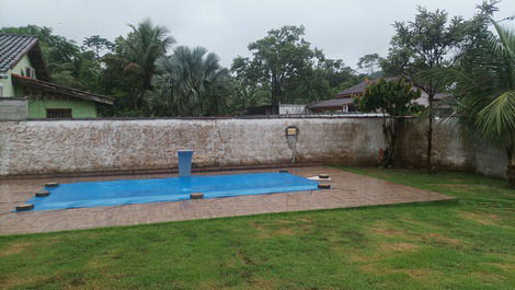 BEACH HOUSE IN UBATUBA (MARANDUBA BEACH - NEAR WATERFALLS)