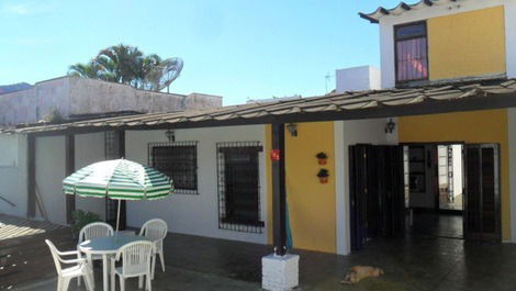 House for rent in Caraguatatuba - Martim de Sá