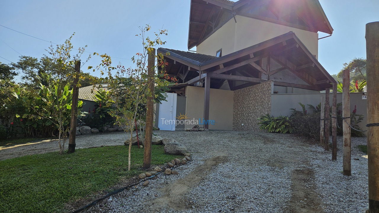 Casa para alquiler de vacaciones em Ubatuba (Praia do Tenório)