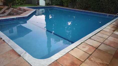 Cod.C013- 6 bedrooms, 30 people, 500m from the beach, swimming pool, barbecue.