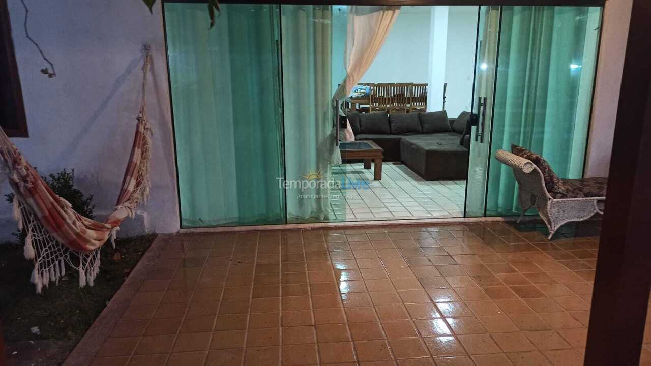 House for vacation rental in Porto Seguro (Praia de Taperapuan)