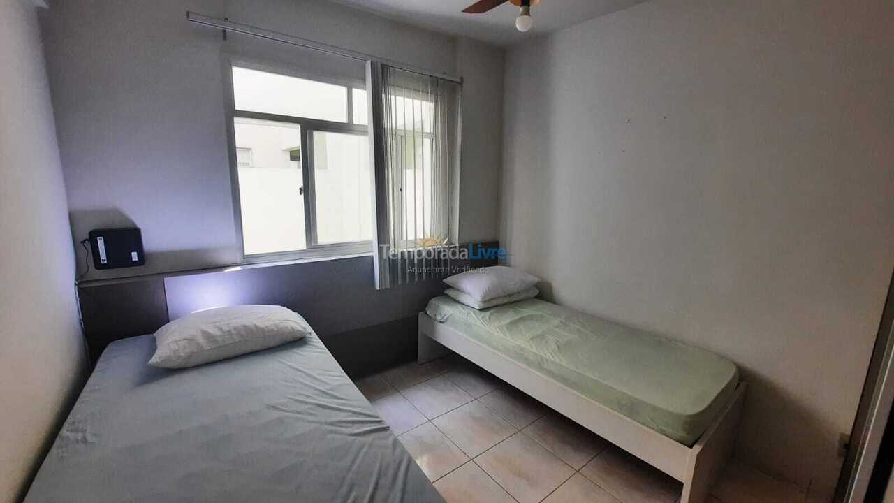 Apartamento para aluguel de temporada em Guarapari (Praia do Morro)