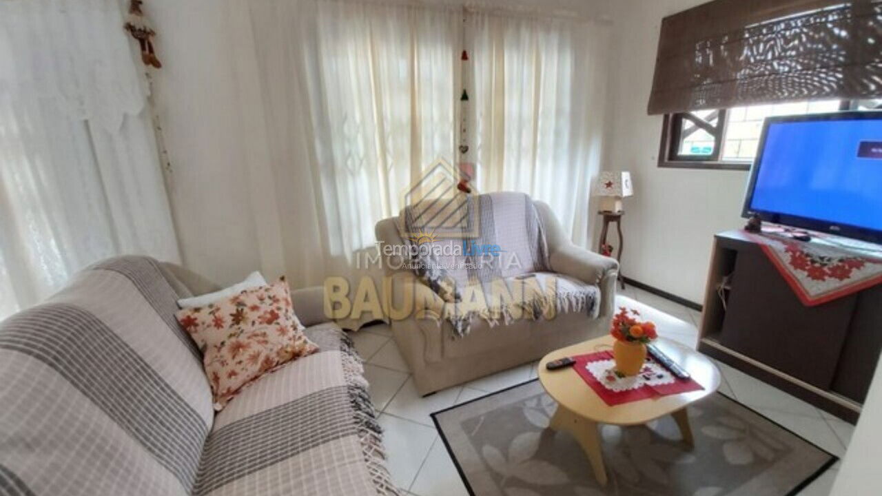 Apartment for vacation rental in Bombinhas (Praia de Bombas)