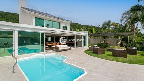 Casa de 5 habitaciones en Canal da Barra da Lagoa, trae tu moto de agua