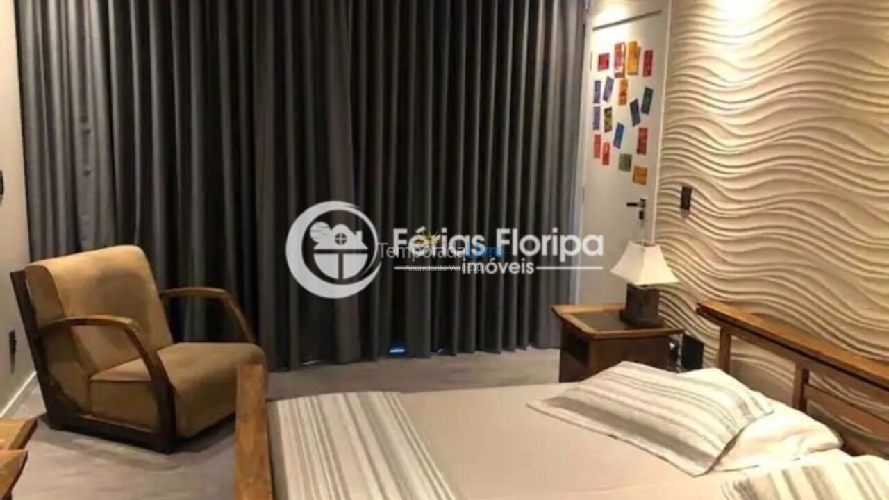 Apartamento para aluguel de temporada em Florianópolis (Novo Campeche)