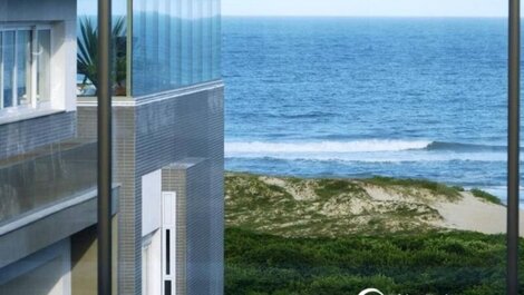 Apartamento 3 dormitórios Condomínio frente mar Novo Campeche