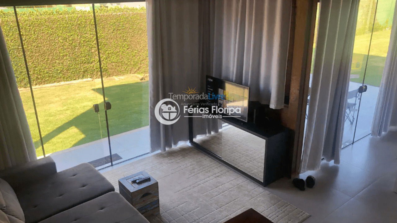 House for vacation rental in Florianopolis (Campeche)