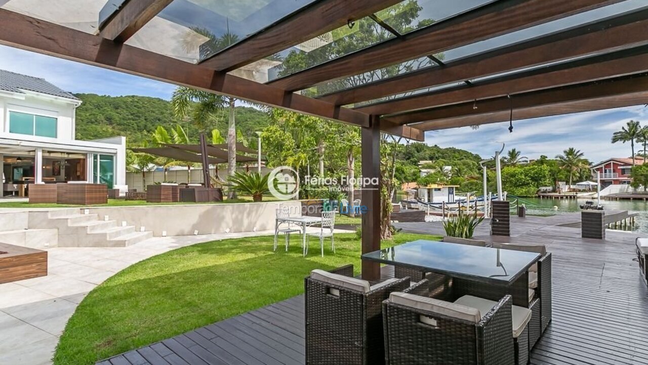 House for vacation rental in Florianópolis (Barra da Lagoa)