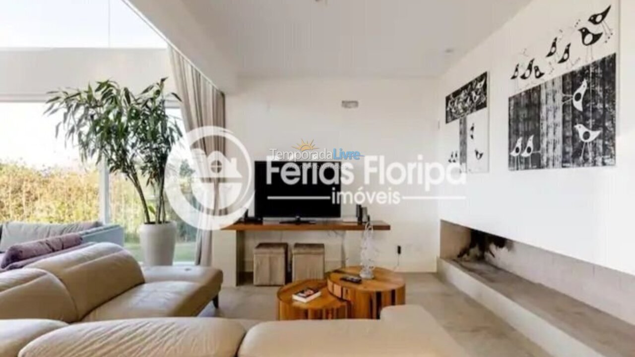 House for vacation rental in Florianópolis (Morro das Pedras)