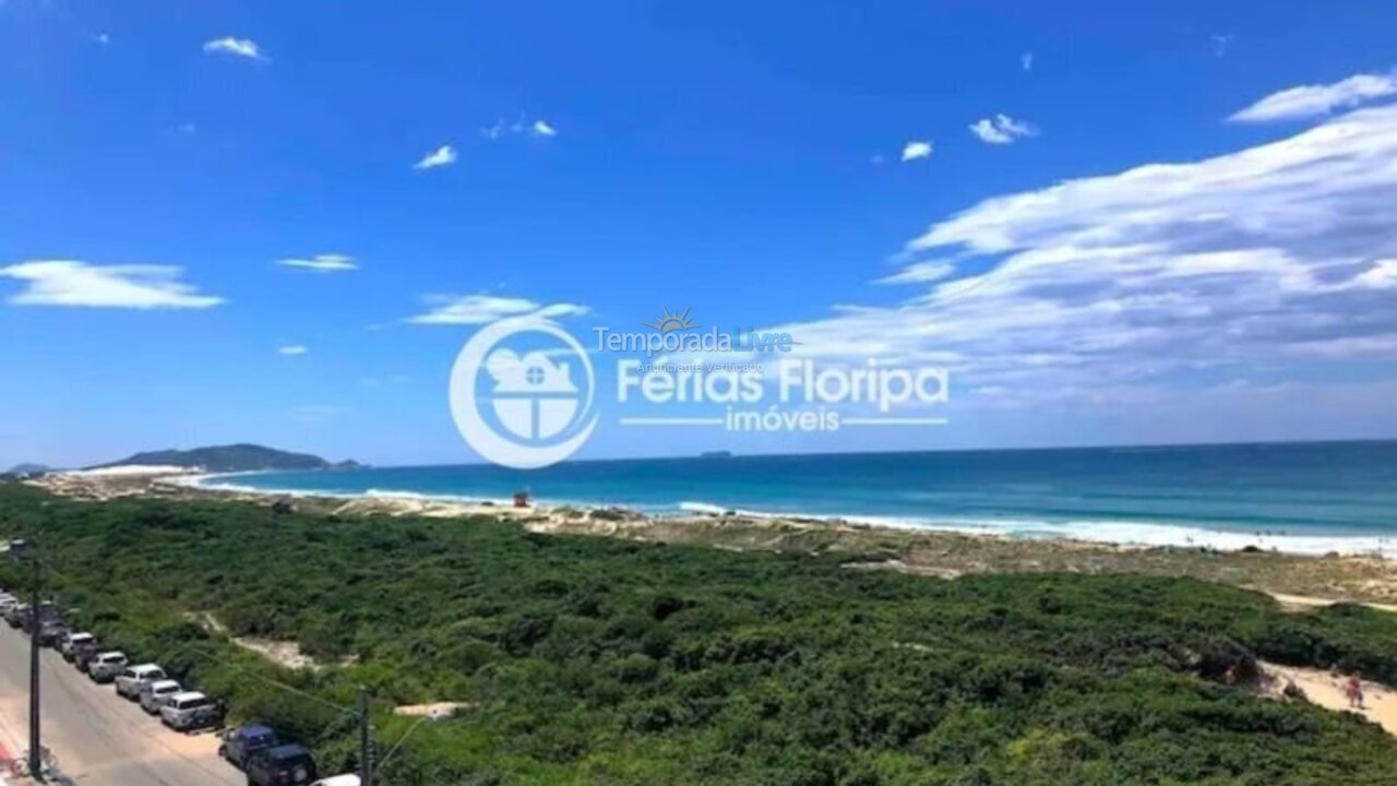 Apartamento para aluguel de temporada em Florianópolis (Novo Campeche)