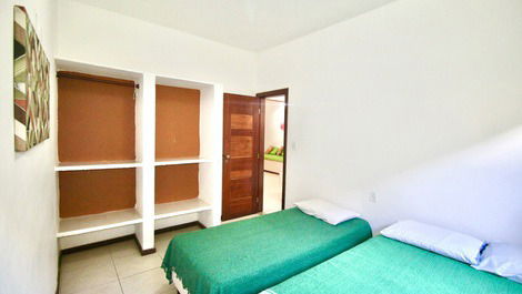 GUARAJUBAC.Paraiso150MAR 5/4Suit71-9-9116-8514Z Disponivél Janeiro,Fevereiro