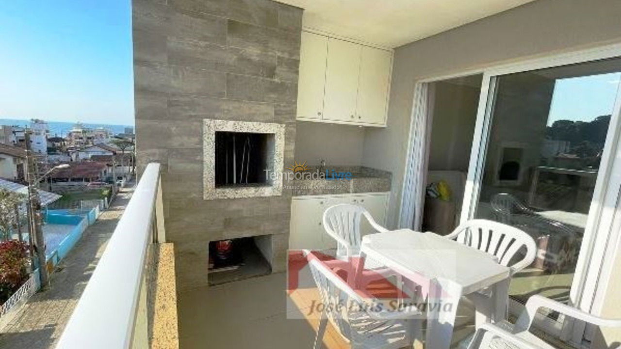 Apartment for vacation rental in Bombinhas (Praia de Bombinhas)