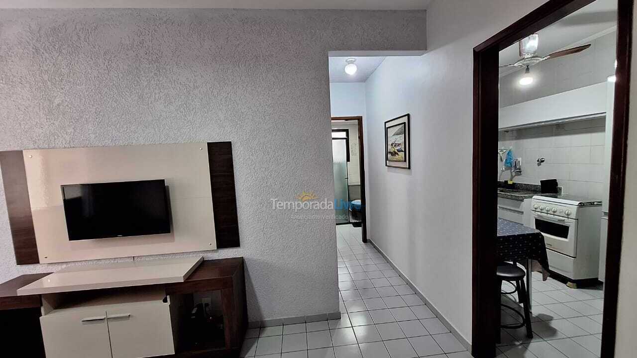 Apartamento para aluguel de temporada em Praia Grande (Canto do Forte)
