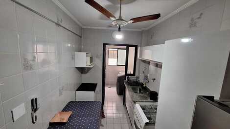 APTO CANTO DO FORTE - INTERNET WIFI e GARAGEM!!! 11-950202615 Dayse