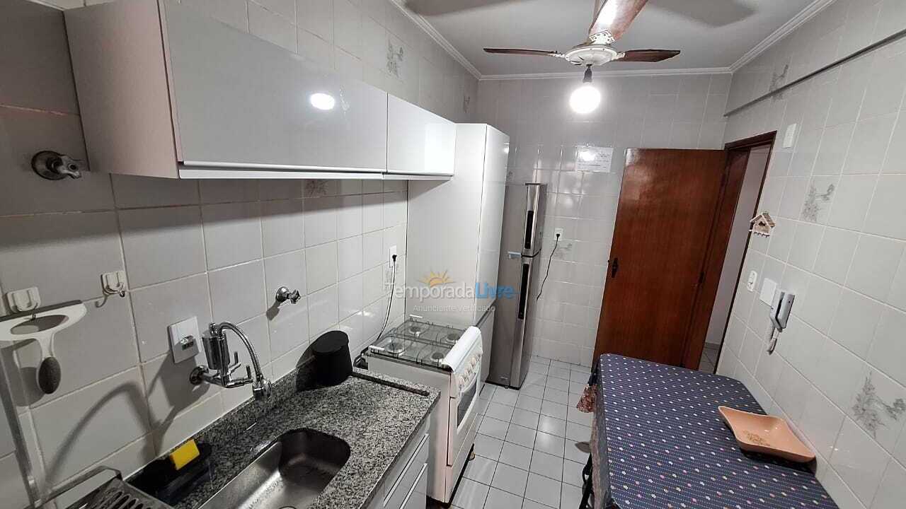 Apartamento para aluguel de temporada em Praia Grande (Canto do Forte)