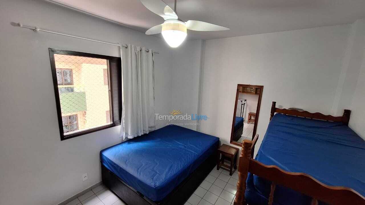 Apartamento para aluguel de temporada em Praia Grande (Canto do Forte)