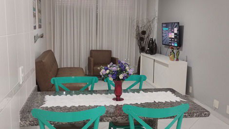 Apartment 2 bedrooms 1 block from the beach in Pitangueiras - Guaruja