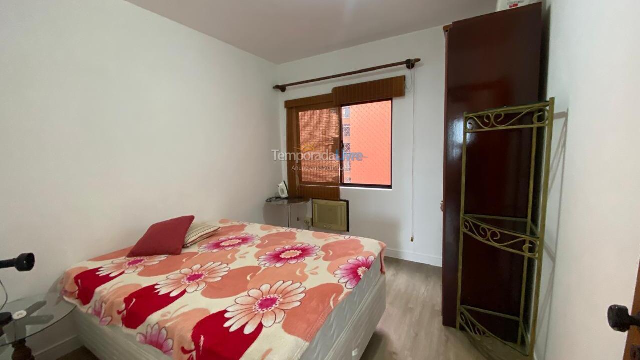 Apartamento para aluguel de temporada em Itapema (Centro)