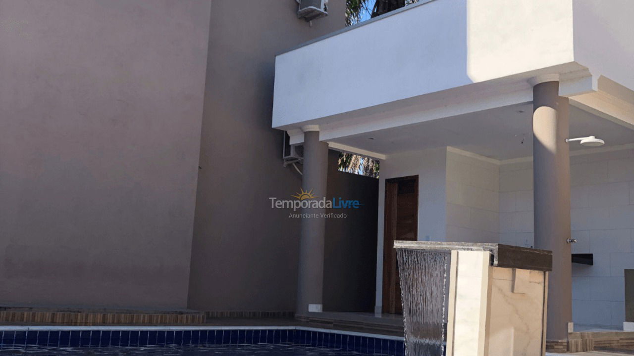 Apartment for vacation rental in Porto Seguro (Taperapuan Condomínio Villa da Praia)