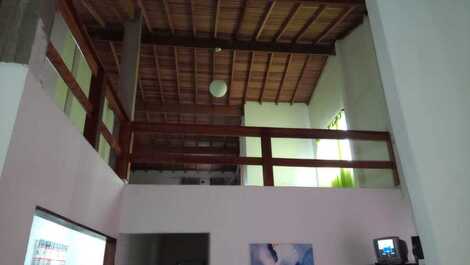 Beautiful house with pool, barbecue and A/C in Peruíbe - SP